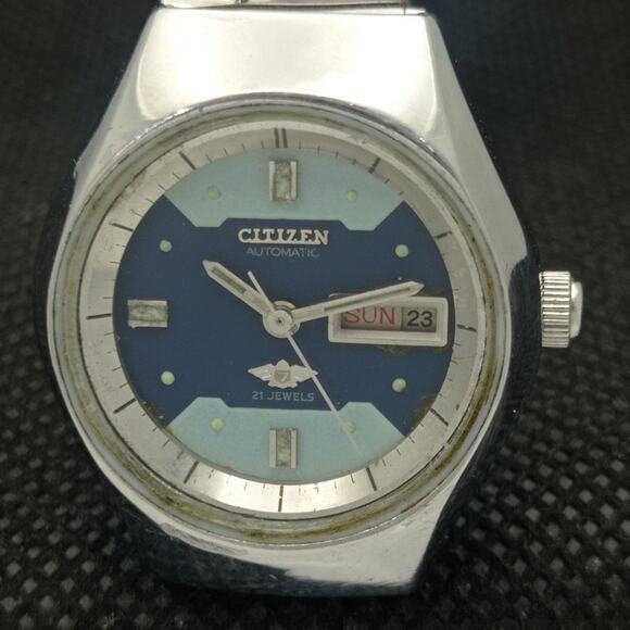 Vintage 1985 Citizen Automatic Womans Silver Watch W/daydate & Blue accents - Picture 3 of 8